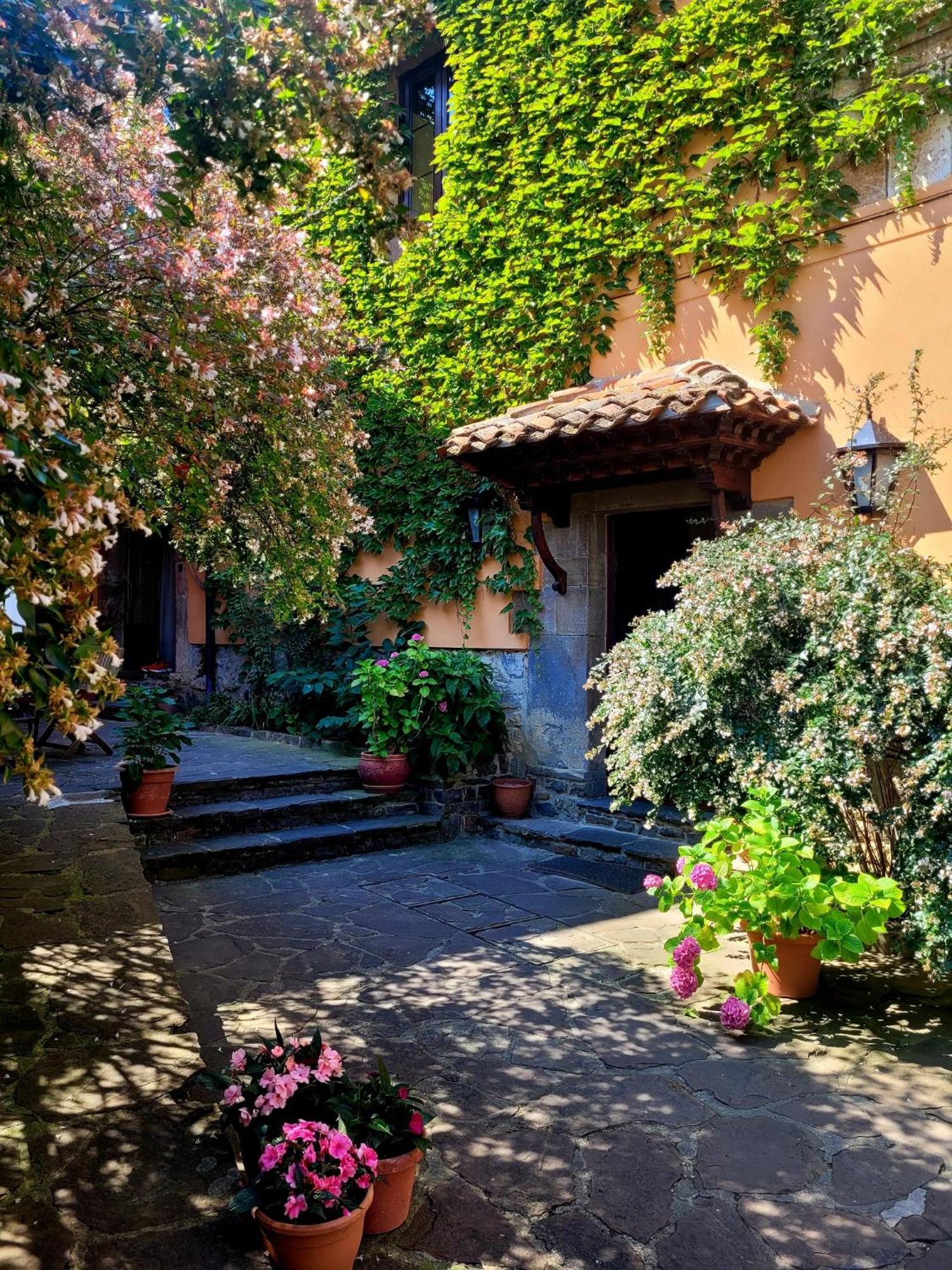 Apartamentos Villa De Potes Buitenkant foto