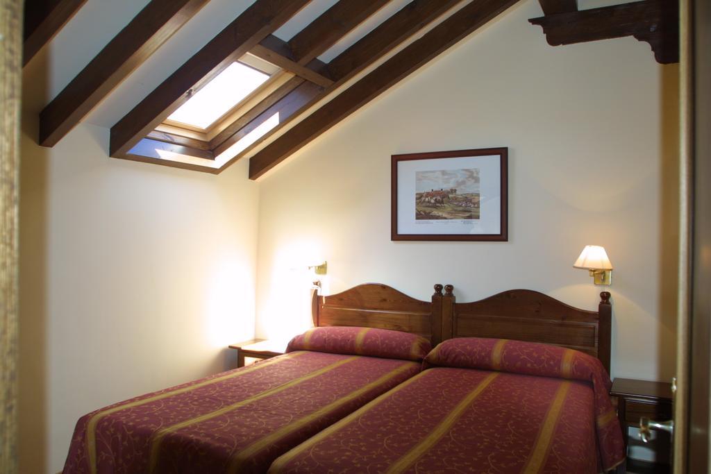 Apartamentos Villa De Potes Buitenkant foto
